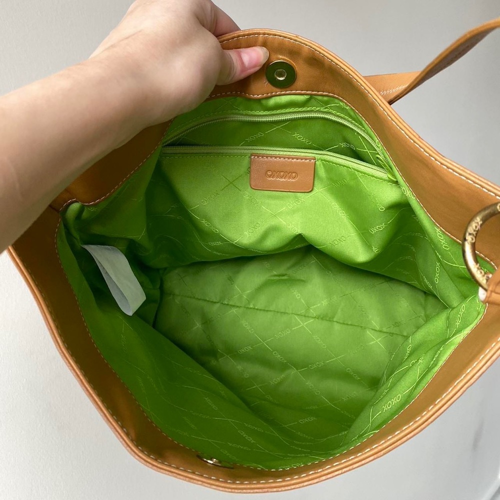 XOXO Large Shoulder Bag - Picture 4 of 4